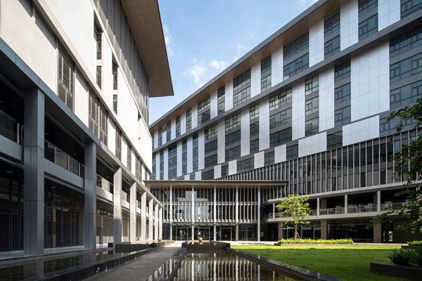 如何快速推进楼宇自控产业化发展？