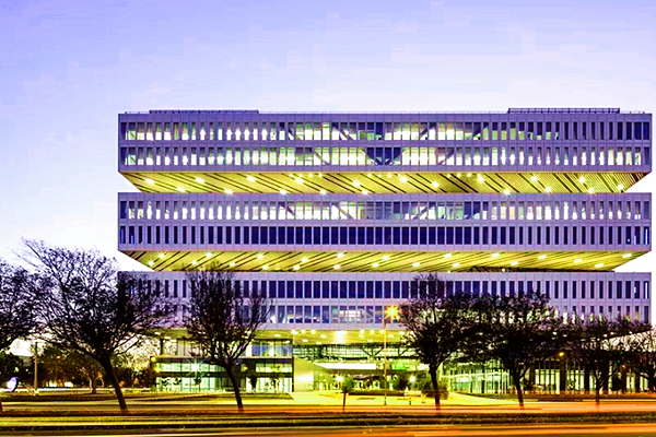 智能楼宇自控系统在特大型会展建筑的应用！(图2)